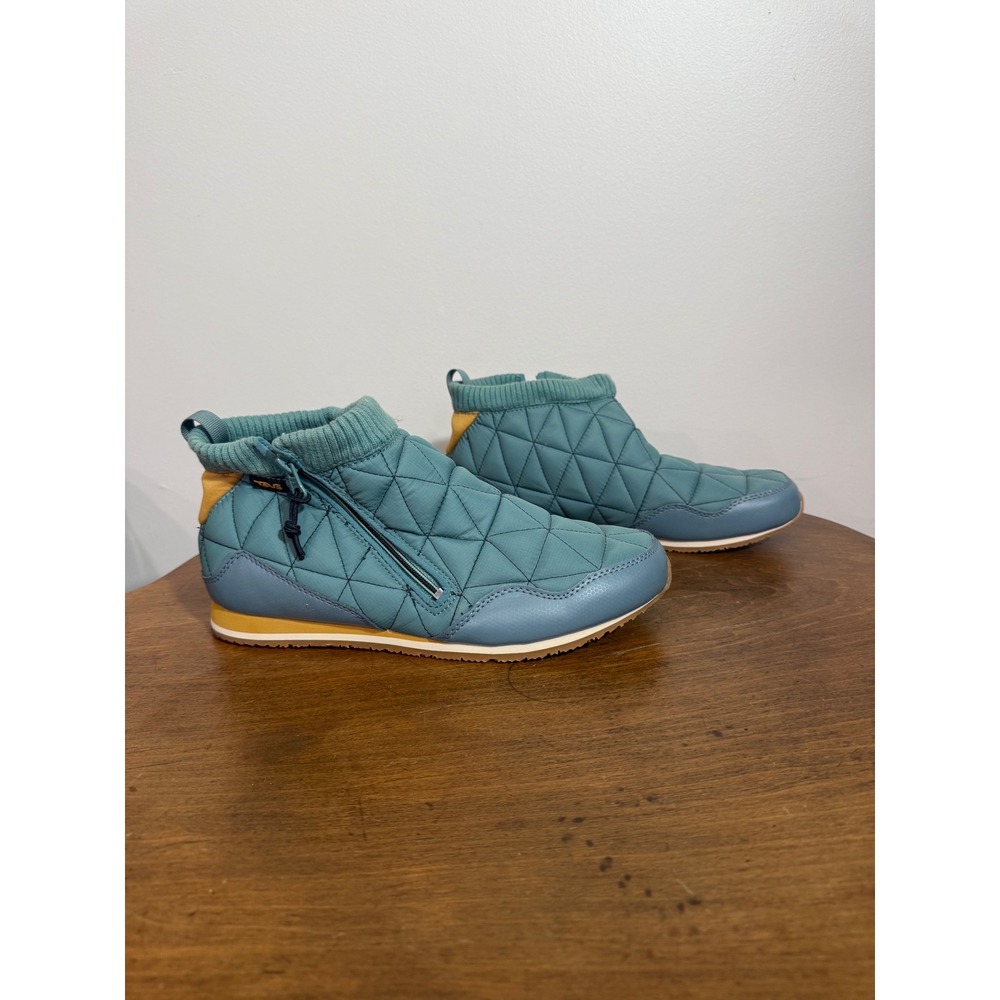 Teva Men's Ember Moc Slip On Quilted Boots Teal Ochreโ Size 9/42